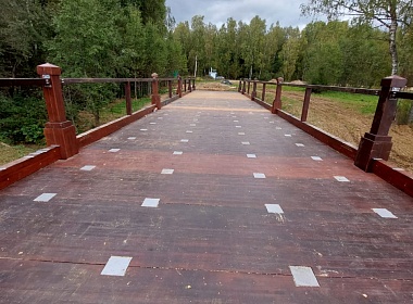Мост из лиственницы